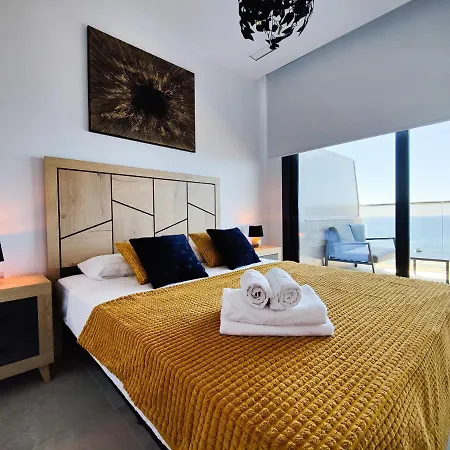 Sunset Cliffs Sunny Aparts